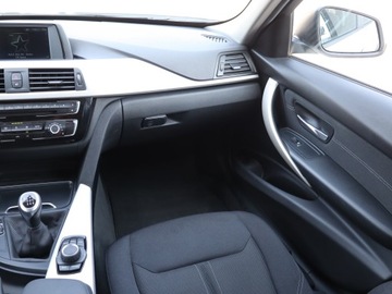 BMW Seria 3 F30-F31-F34 Touring Facelifting 1.5 318i 136KM 2017 BMW 3 318 i, Salon Polska, Serwis ASO, Klima, zdjęcie 7
