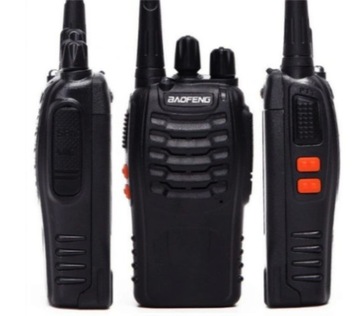 BAOFENG 2x BF-888s WALKIE TALKIE PMR TRAVELERS