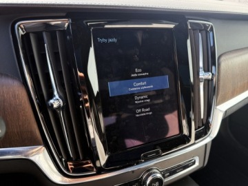 Volvo V90 II Kombi 2.0 D5 235KM 2020 Volvo V90 Cross Country Cross Country D5 AWD Pro |, zdjęcie 10