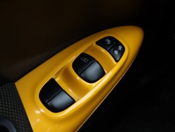 Nissan Juke I SUV Facelifting 1.2 DIG-T (Euro 6) 115KM 2017 Nissan Juke 1.2 DIG-T, Salon Polska, Klima, zdjęcie 15