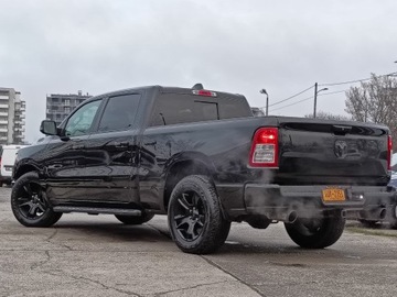 Dodge Ram V 2019 RAM 1500 v8 HEMI 401KM 4X4 Crew Cab Długa paka BIGHORN/LONESTAR, zdjęcie 39