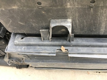 CHLADIČ KLIMATIZACE I VODY ROLETA CAPTUR 1.5 DCI