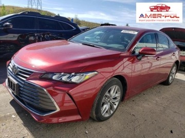 Toyota Avalon III 2022 Toyota Avalon 2022, 3.5L, XLE, od po gradobiciu