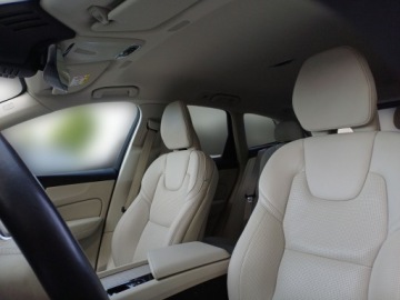 Volvo XC60 II 2021 Volvo XC 60 B5 D AWD Inscription, Salon PL, Fv23%, zdjęcie 10
