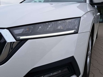 Skoda Octavia IV Scout 1.5 TSI ACT 150KM 2022 Skoda Octavia 1.5 Benzyna 150KM, zdjęcie 8