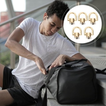 КОЖАНАЯ СУМОЧКА-КОШЕЛЕК С БОКОВЫМИ ПРЯЖКАМИ