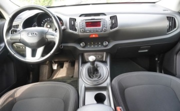 Kia Sportage III SUV 2.0 DOHC 163KM 2011 Kia Sportage Bezwypadkowa Serwisowana 1-Wlasciciel 2.0 MPI Xenon Pdc Alu P, zdjęcie 7