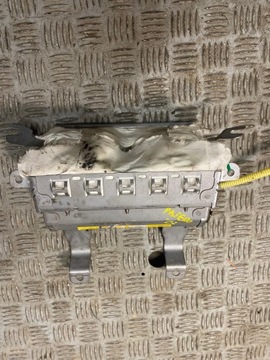 MITSUBISHI PAJERO III ULOŽENÍ VZDUCHOVÁ MR402459