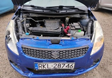 Suzuki Swift V Hatchback 5d 1.2 VVT 94KM 2011 Suzuki Swift I rej 2015r, 1.2 Benzyna. Uszkodzony tyl i lekko prawy przod., zdjęcie 4