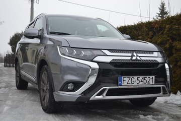 Mitsubishi Outlander III SUV Facelifting 2017 2.0 150KM 2019 4x4 AUTOMAT 7 OSÓB, zdjęcie 5