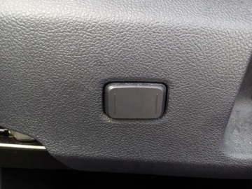 Toyota Corolla XII 2025 Toyota Corolla 2.0 Hybrid GR Sport Seria E21 (2019, zdjęcie 22