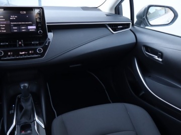 Toyota Corolla XII Sedan 1.8 Hybrid 122KM 2021 Toyota Corolla 1.8 Hybrid, Salon Polska, zdjęcie 7