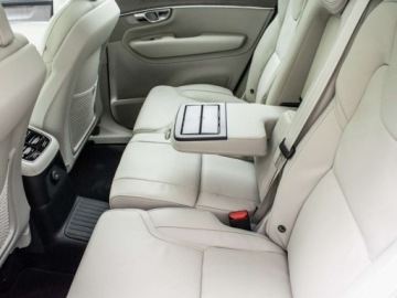 Volvo XC90 II 2026 VOLVO XC90 B5 AWD Ultra Dark 7os Suv 2.0 (250KM) 2026, zdjęcie 15