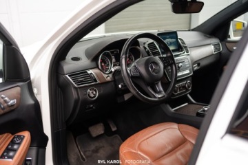 Mercedes GLE W166/C292 SUV 3.0 350d 258KM 2017 MERCEDES-BENZ GLE (W166) 350D 4MATIC 9G-TRONIC Exclusive, zdjęcie 7