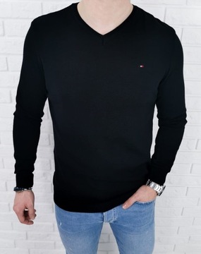 Czarny meski sweter w serek znaczek 3454 - XXL