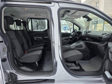 Toyota 2022 proace verso 1.2l benzyna 130KM*Salon PL * Bezwypadkowy * ASO Automat, zdjęcie 31