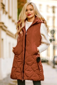 Длинный стеганый жилет с капюшоном S/M