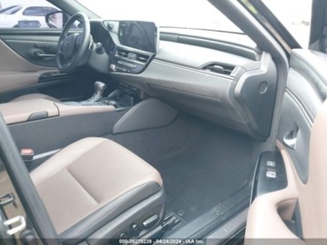Lexus ES VII (XV70) 2022 Lexus ES 2022r., 2.5L 2.5 Benzyna 215KM, zdjęcie 8