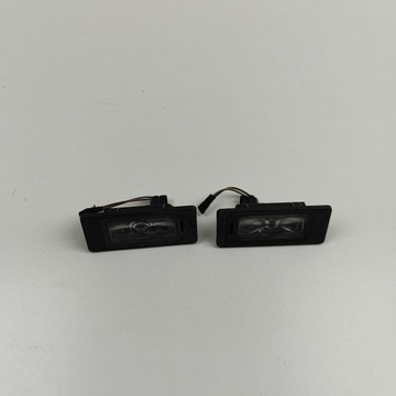 SKODA KAROQ 2023 SVĚTLO OSVĚTLENÍ ZADNÍ TABULKY SPZ