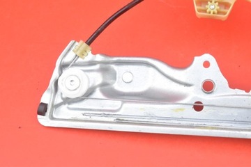 ОКНО ПРАВОЕ ЗАДНЕЕ RENAULT MEGANE IV HB 17R