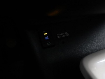 Toyota Prius IV Hatchback 1.8 Hybrid 122KM 2016 Toyota Prius Lounge navi kamera BiLED JBL ACC, zdjęcie 29