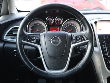 Opel Astra J Hatchback 5d 1.7 CDTI ECOTEC 110KM 2012 Opel Astra 1.7 CDTI, Salon Polska, Serwis ASO, zdjęcie 14