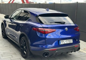 Alfa Romeo Stelvio SUV Facelifting 2.2 Turbo 190KM 2022 Alfa Romeo Stelvio DieselNiski przebiegperfekcyjny stanZarejestrowana w PL, zdjęcie 4