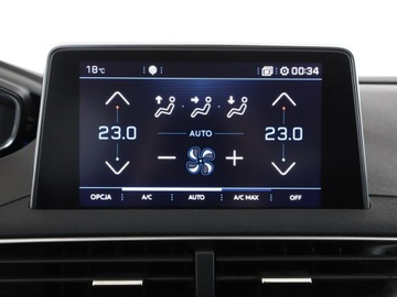Peugeot 3008 II Crossover 1.5 BlueHDI 130KM 2018 Peugeot 3008 Automat Navi Kamera cofania, zdjęcie 24