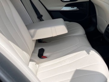 Mercedes Klasa E W214 Sedan 2.0 220d 197KM 2025 E Klasa 220 d Avantgarde 2.0 (197KM) 2025, zdjęcie 10