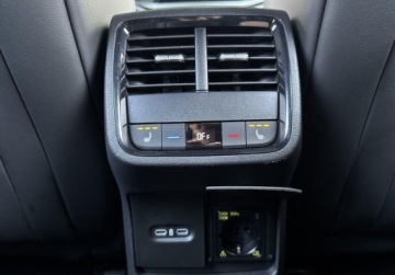 Skoda Octavia IV RS Kombi 2.0 TDI SCR 200KM 2022 Skoda Octavia RS 2.0TDI 200KM DSG HAK SkoraMasaz NAVI DCC Kamera LED Matri, zdjęcie 16