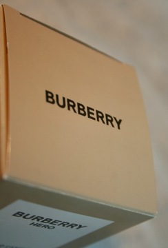 АРОМАТИЧЕСКАЯ СВЕЧА BURBERRY HERO АРОМАТИЧЕСКАЯ СВЕЧА НОВИНКА