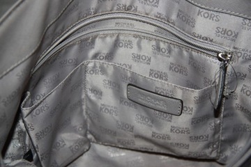 Michael Kors Jet Set Multi Function Pocket Torebka