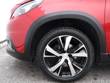 Peugeot 2008 I SUV Facelifting 1.2 PureTech 130KM 2018 Peugeot 2008 1.2 PureTech, Salon Polska, zdjęcie 14