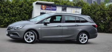 Opel Astra K Sports Tourer 1.4 Turbo 125KM 2017 Opel Astra 1.4T 125KM Klima PdC Import Raty Oplaty 1.4 Benzyna 125KM, zdjęcie 3