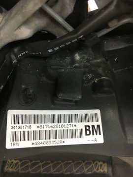 RENAULT OE 484008352R