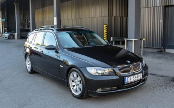 BMW Seria 3 E90-91-92-93 Coupe E92 325i 218KM 2006 BMW Seria 3 2,5 (218KM) Bezwypadkowy 2.5 Benzyna 218KM, zdjęcie 5