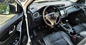 Nissan Qashqai II Crossover 1.6 DIG-T 163KM 2015 Nissan Qashqai BENZYNA PANORAMA KAMERY 360 super okazja polecamy, zdjęcie 17