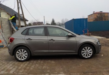 Volkswagen Polo VI Hatchback 5d 1.0 TSI 95KM 2021 Volkswagen Polo Okazja Benzyna 95KM, zdjęcie 15