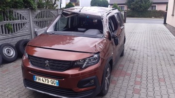 PEUGEOT RIFTER 19 podluznica cwiartka lewa prawa