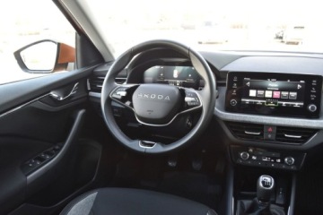 Skoda Kamiq Crossover Facelifting 1.0 TSI 115KM 2025 Skoda Kamiq SalonPL Selection Pomarancz PhoenixPakiet Winter Premium FV23, zdjęcie 10