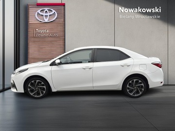 Toyota Corolla XI Sedan Facelifting 1,6 Valvematic 132KM 2018 Toyota Corolla 1.6 Premium EU6 Seria E16 (2012-201, zdjęcie 3