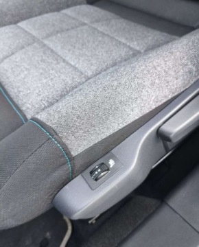 Citroen C4 Cactus Crossover Facelifting 1.2 PureTech 110KM 2019 Citroen C4 Cactus Citroen C4 Cactus 1.2 Benzyna 110KM, zdjęcie 27