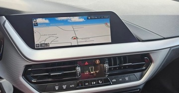 BMW Seria 1 F40 Hatchback 1.5 116d 116KM 2021 BMW Seria 1 F40 2021 r. Stan damochodu BARDZO DOBRY 1.5 Diesel 116KM, zdjęcie 29