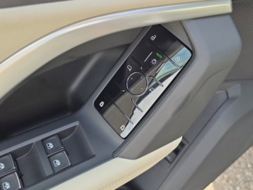 Audi 2025 AUDI Q5 TFSI S line Sportback Suv 2.0(204KM) 2025, zdjęcie 8