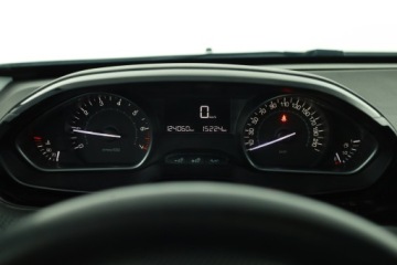 Peugeot 2008 I SUV Facelifting 1.2 PureTech 110KM 2017 Peugeot 2008 1.2 PureTech, Salon Polska, zdjęcie 7