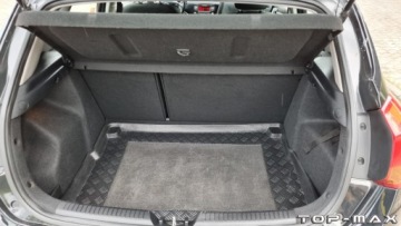 Volkswagen Golf VI 2009 Volkswagen Golf Oszczedny i trwaly 1.9 TDI 1.9 Diesel 105KM, zdjęcie 15