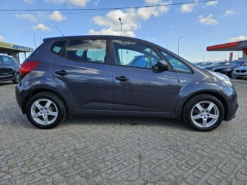 Kia Venga Mikrovan Facelifting 1.4 DOHC 90KM 2016 Kia Venga 1,4 benzyna 90KM zarejestrowany, zdjęcie 16