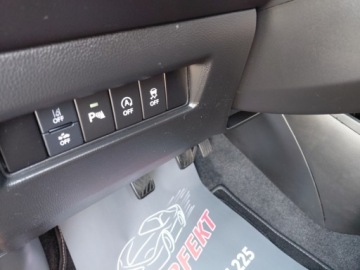 Suzuki Swift VI 2021 Suzuki Swift Hybryda Navi Kamera Klimatronik Asystent 1.2 Hybryda 83KM, zdjęcie 9