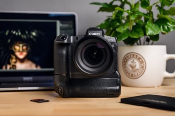 Ручка аккумуляторного блока Newell BG-E22 для Canon EOS R