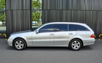 Mercedes Klasa E W211 Kombi S211 3.5 4Matic 272KM 2005 Mercedes-Benz Klasa E 3,5 (272KM) 4-Matic 3.5 Benzyna 272KM, zdjęcie 1